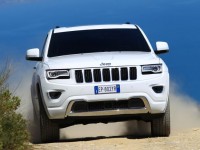 130514_J_GCherokee_Overland02