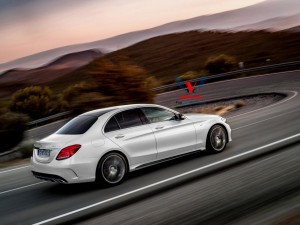 a mercedes C63 new2
