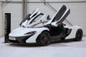 McLaren P1 white