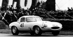 Jaguar_Lightweight_E-type_