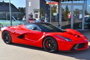 LaFerrari predaj 1