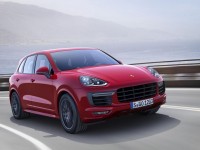 2015 Porsche Cayenne GTS 1