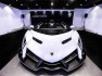 Lamborghini Veneno Roadster white 6