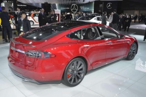 Tesla Model S P85D 2015 b