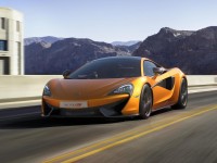 2015 McLaren 570S Coupe 6