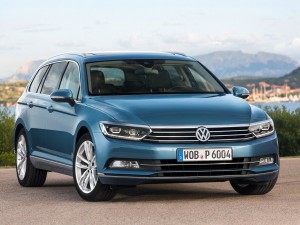 Volkswagen-Passat_Variant_2015