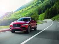 2016 Jaguar F-PACE 10