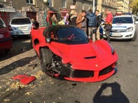LaFerrari crash 1