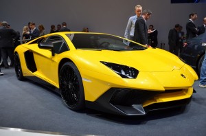 Lamborghini-Aventador-SV-001