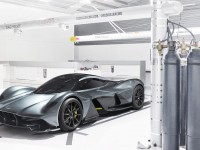aston-martin-red-bull-racing-am-rb-001 a