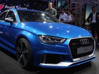 2017-audi-rs3-sedan-1