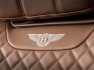2017-bentley-bentayga-interier-2