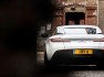 aston-martin-db11-v8-4