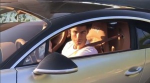 Ronaldo_Bugatti_Chiron_2017-d