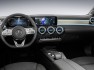 2018_Mercedes-Benz_A_interier-4