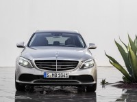 2018-Mercedes-Benz-C-1