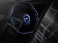 2021-bmw-inext-volant-1