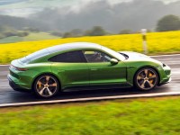 2020-porsche-taycan-turbo-s-1