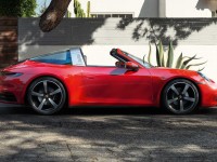 2020-porsche-911-targa-4_4S-1