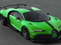 bugatti-chiron-pur-sport-lime-green-1