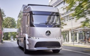 mercedes-benz-truck-electric