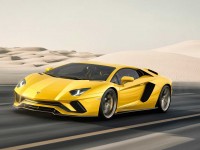 lamborghini-aventador-3