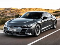 2021-audi-rs-e-tron-gt-1
