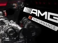 2021-Mercedes-AMG-E-Performance-1