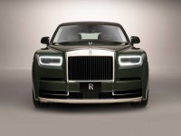 2021-rolls-royce-phantom-oribe-1