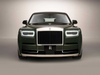 2021-rolls-royce-phantom-oribe-1