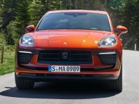 2021-porsche-macan-s-9