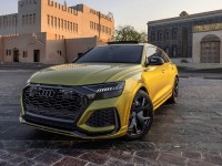 2022-audi-rs-q8-qatar-edition-1