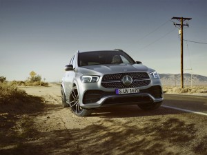2021-Mercedes-Benz-GLE-300d- 4MATIC