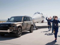 2022-land-rover-virgin-galactic-1