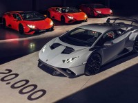 2022-lamborghini-huracan-20-000th-production-1