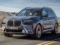 2023-bmw-x7-1