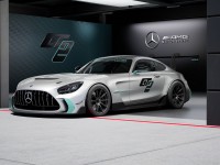 2023-Mercedes-AMG GT2-1