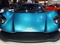 2019-aston-martin-vanquish-vision-1