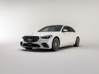 Die S-Klasse 2025: Mehr Individualität, Intelligenz und Exzellenz durch MANUFAKTUR, KI und DRIVE PILOTThe 2025 S-Class: more individuality, intelligence, and excellence with MANUFAKTUR, AI, and DRIVE PILOT