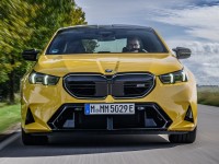 2025-BMW-M5_Speed_Yellow