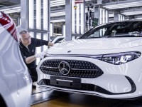 Digital, nachhaltig, effizient: Erfolgreicher Produktionsstart des CLA im Werk RastattDigital, sustainable, efficient: Successful production of the new CLA at the Rastatt plant