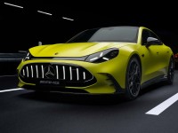 2027-mercedes-amg-gt-4-door-4